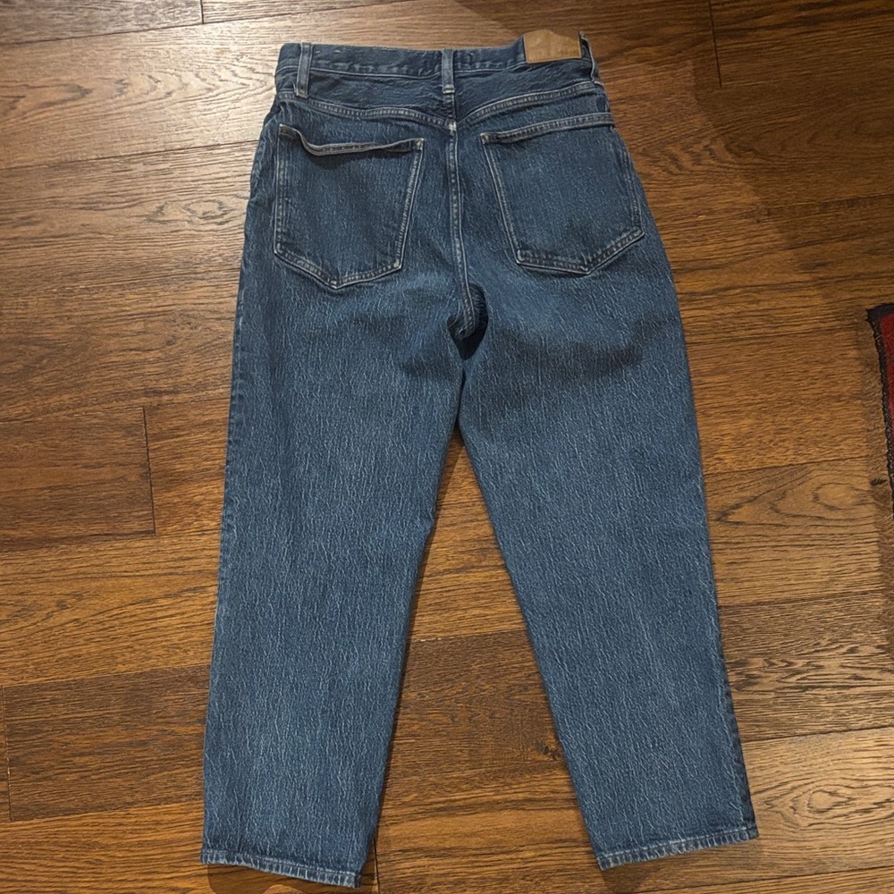 Madewell Relaxed Fit Men's Jeans in Dark Blue - Picture 3 of 6
